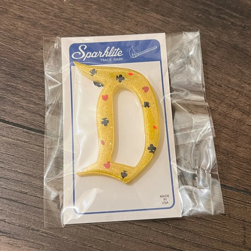 Sparklite Retro vintage inspired Disneyland brooch dapper day